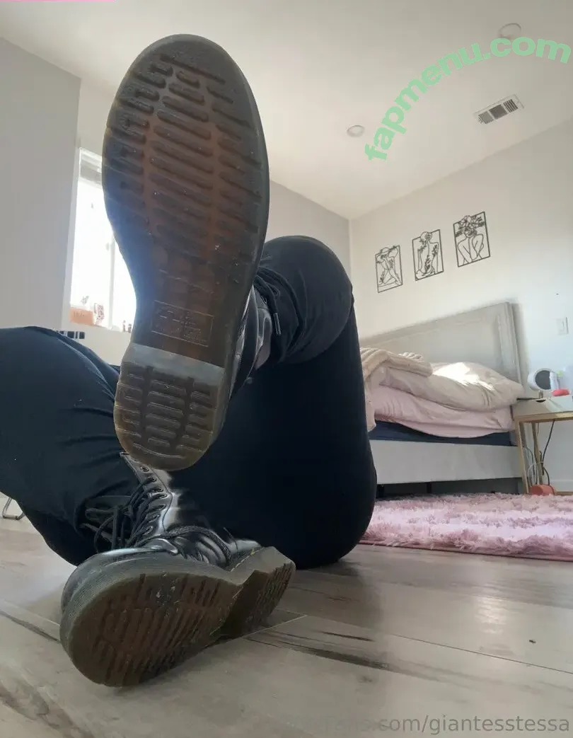 giantesstessa nude photo #0037 (gianttessa)