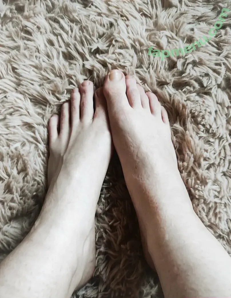 giantstepgoddess nude photo #0008 (giantstepgoddess)