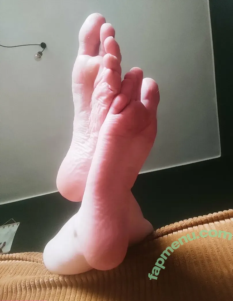 giantstepgoddess nude photo #0030 (giantstepgoddess)