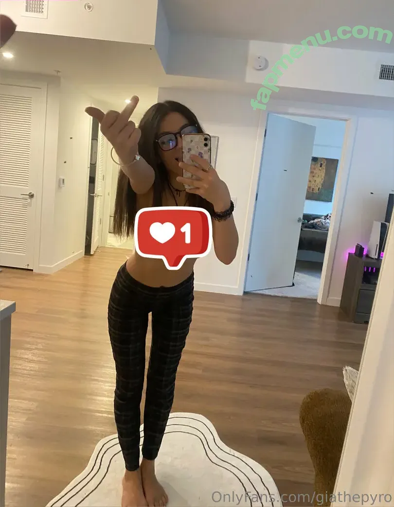 giathepyro nude photo #0007 (giathee__)