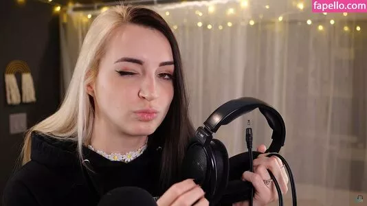 Gibi Asmr / GibiOfficial nude photo #1016