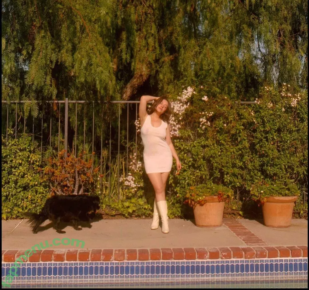 Gideon Adlon nude photo #0003 (gideonadlon)