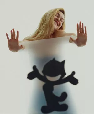 Gigi Hadid / GiGiHadid / aaliyahhadid / officialgigihadid nude photo #0070