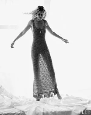 Gigi Hadid / GiGiHadid / aaliyahhadid / officialgigihadid nude photo #0182