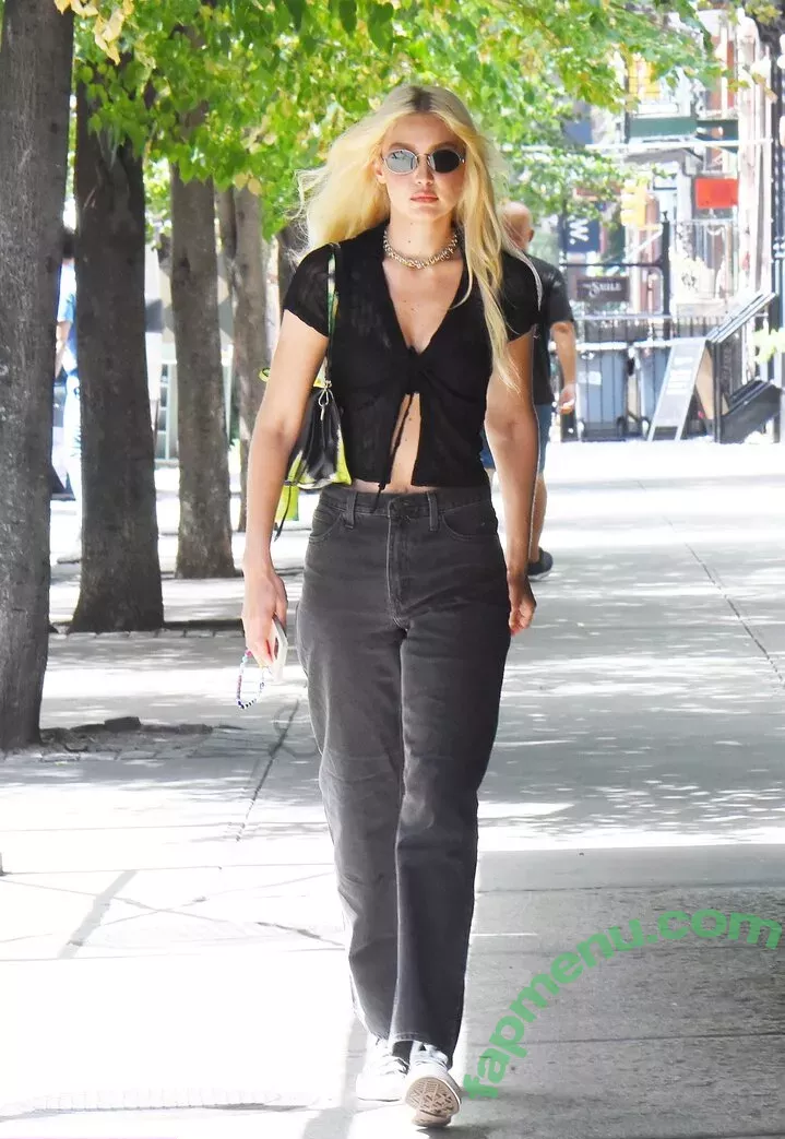 Gigi Hadid nude photo #0152 (GiGiHadid / aaliyahhadid / officialgigihadid)