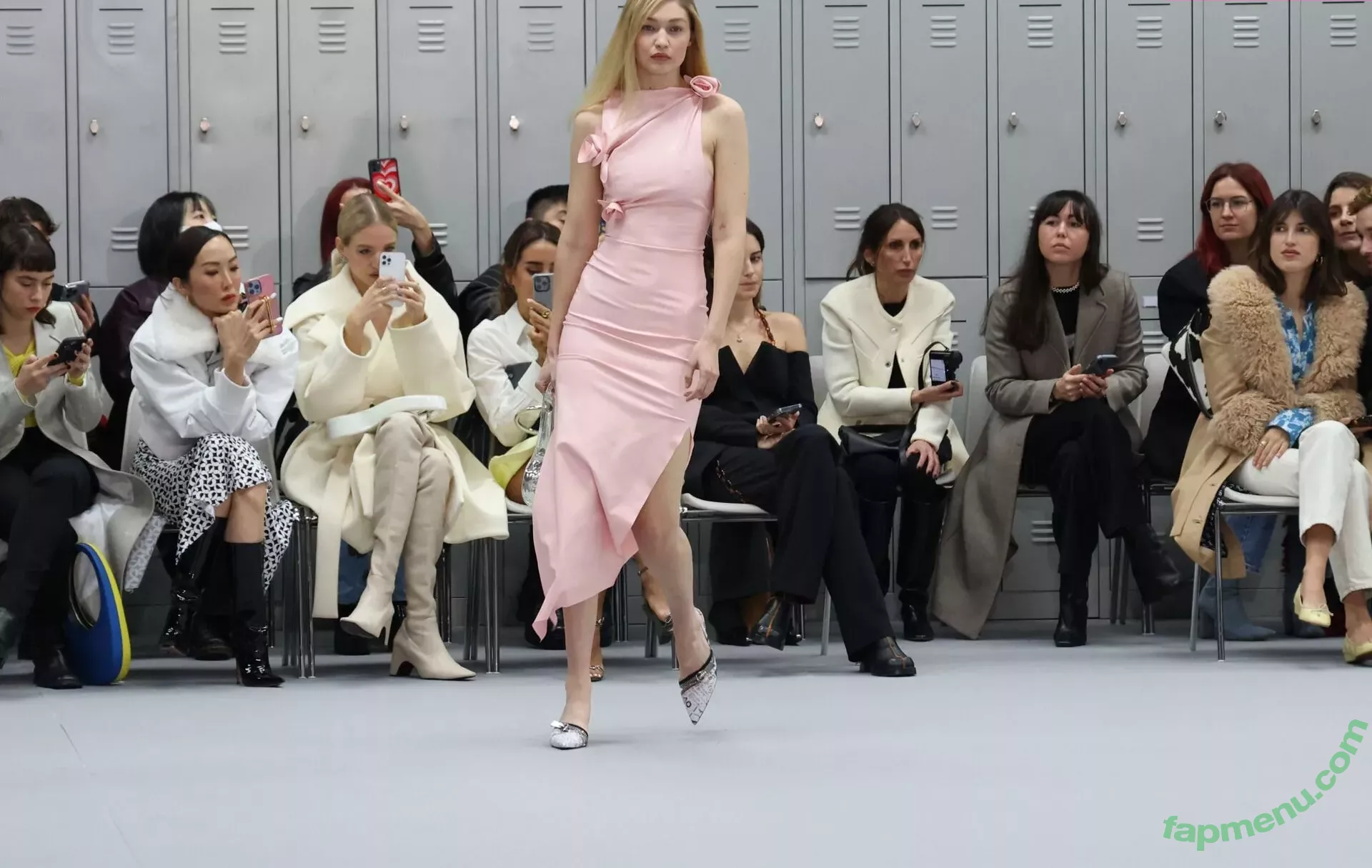 Gigi Hadid nude photo #0165 (GiGiHadid / aaliyahhadid / officialgigihadid)