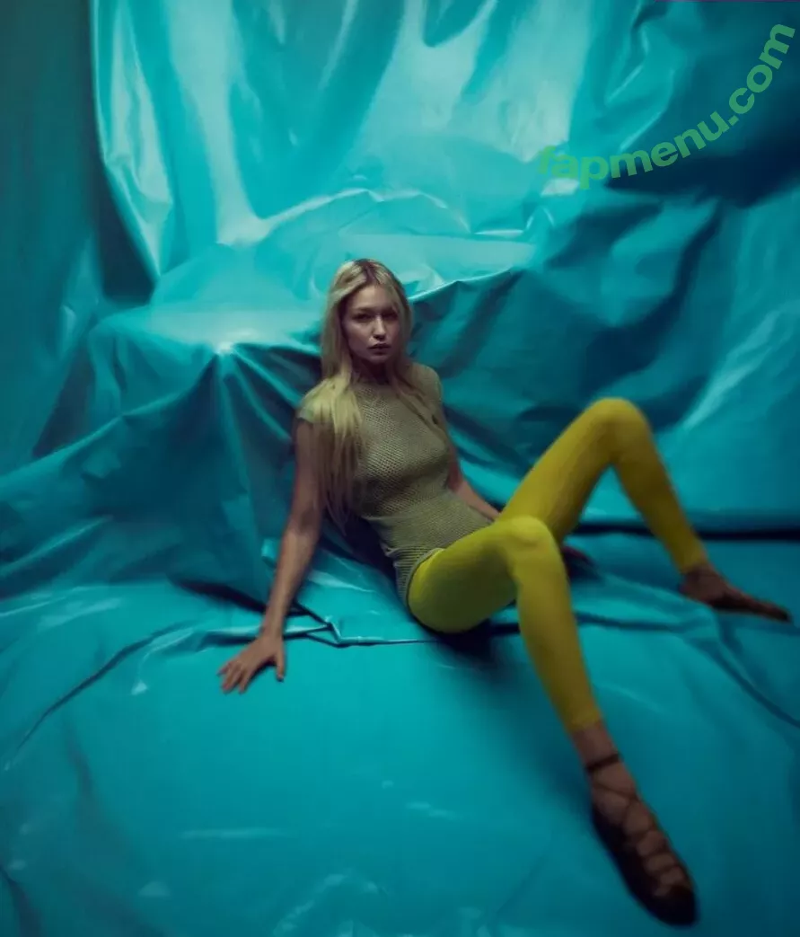 Gigi Hadid nude photo #0189 (GiGiHadid / aaliyahhadid / officialgigihadid)