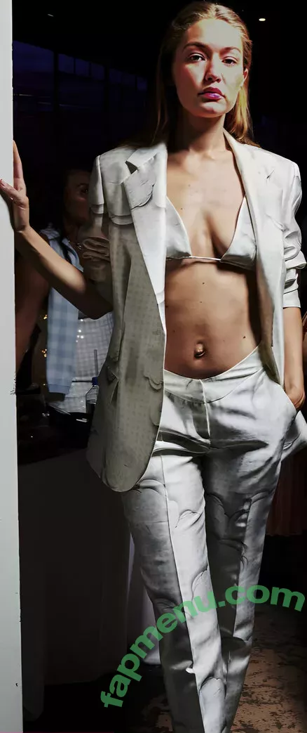 Gigi Hadid nude photo #0243 (GiGiHadid / aaliyahhadid)