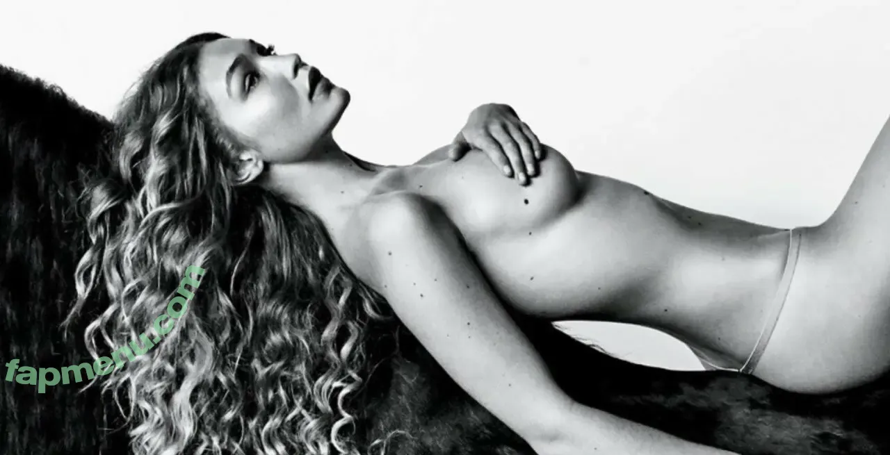 Gigi Hadid nude photo #0991 (GiGiHadid / aaliyahhadid)