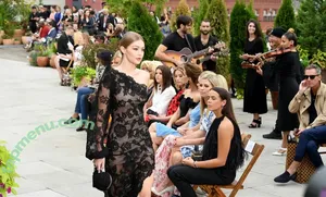 Gigi Hadid / GiGiHadid / aaliyahhadid nude photo #1077