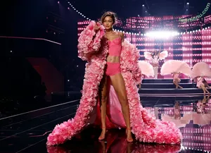 Gigi Hadid / GiGiHadid / aaliyahhadid nude photo #1183