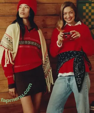 Gigi Hadid / GiGiHadid / aaliyahhadid nude photo #1229