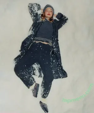 Gigi Hadid / GiGiHadid / aaliyahhadid nude photo #1232