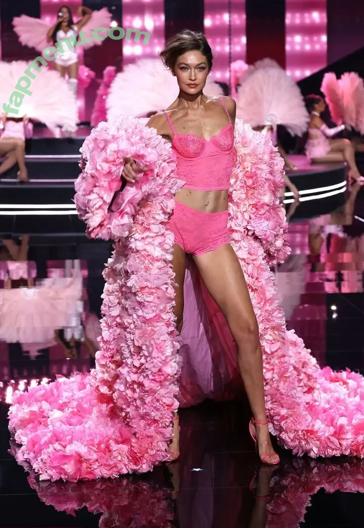 Gigi Hadid nude photo #1215 (GiGiHadid / aaliyahhadid)