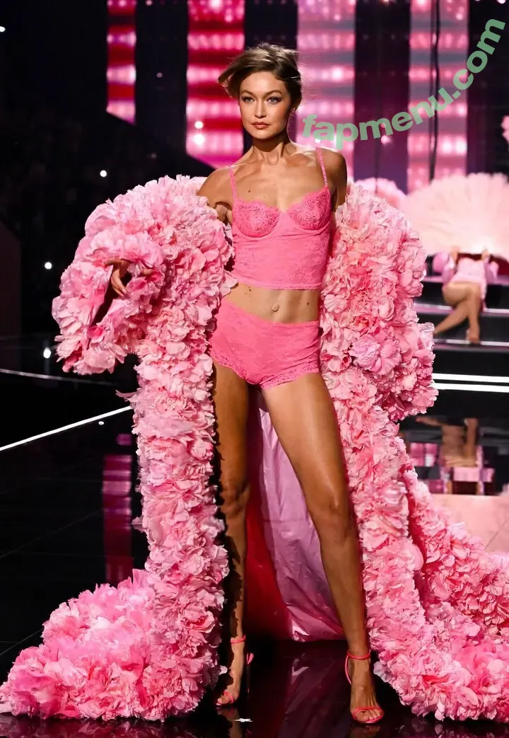 Gigi Hadid nude photo #1219 (GiGiHadid / aaliyahhadid)