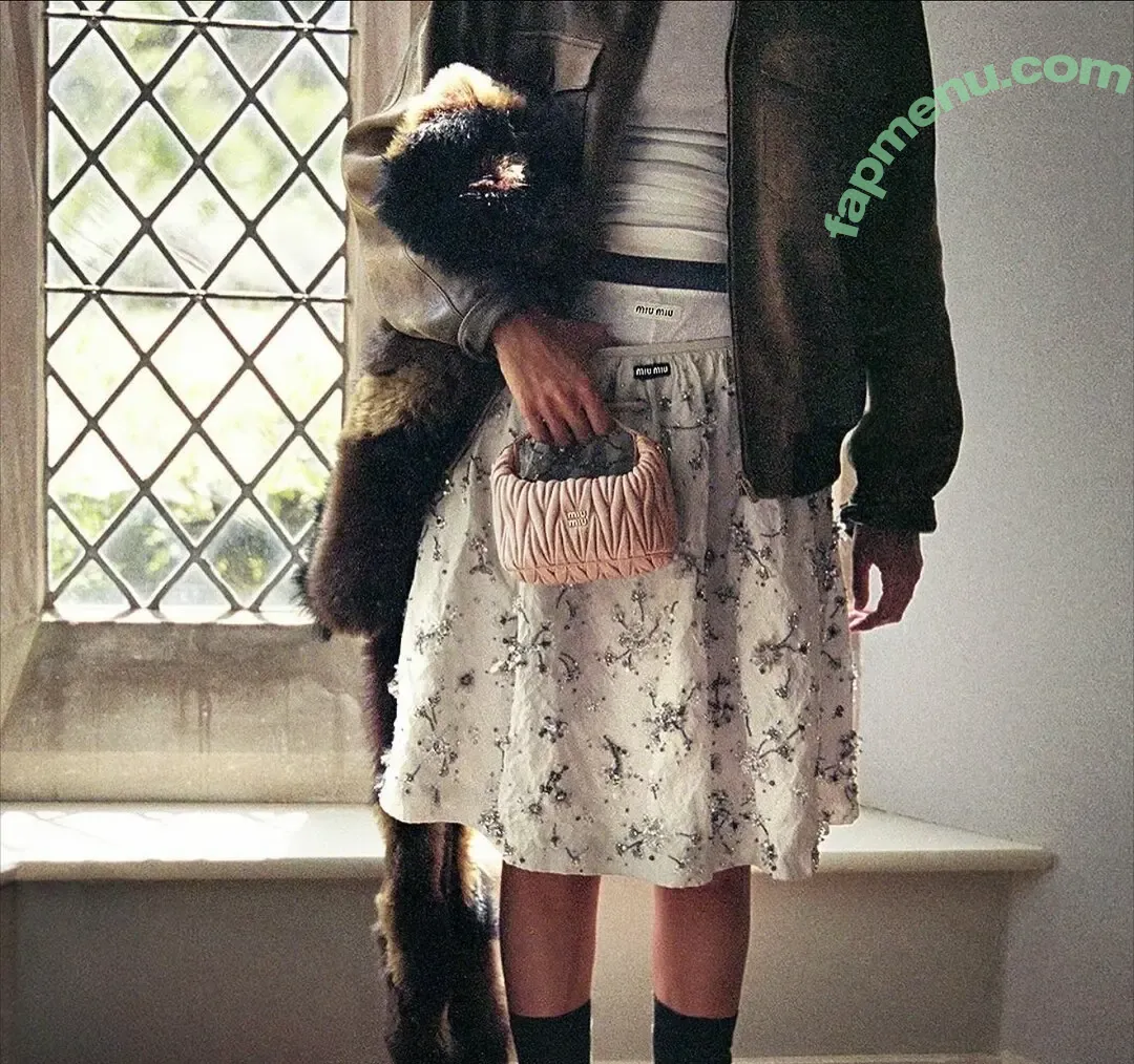 Gigi Hadid nude photo #1239 (GiGiHadid / aaliyahhadid)