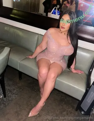 gigimegamami / gigimamiii nude photo #0001