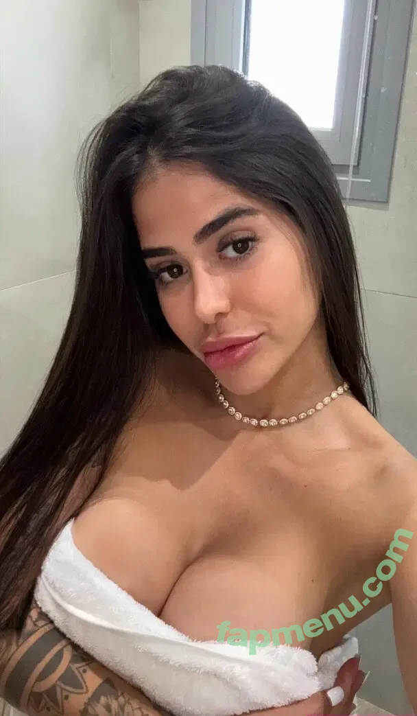 Gihribeiro nude photo #0047 (gihribeiroo20)