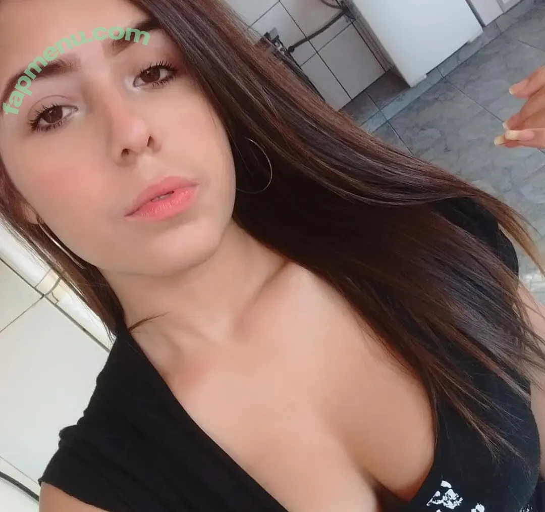 Giih Moreira nude photo #0015 (giih_moor)