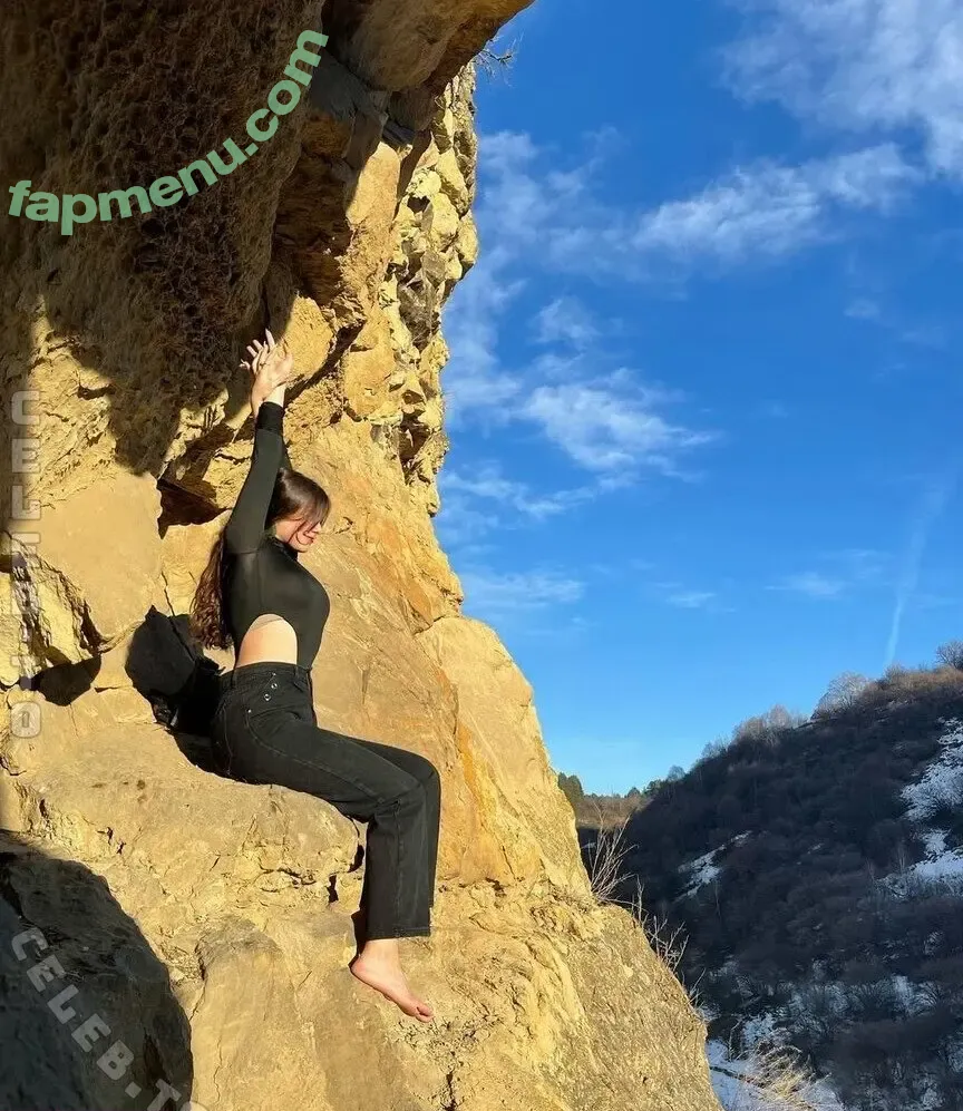 Gil Liany nude photo #0064 (gil_liany / gilli_any / ishurgil)