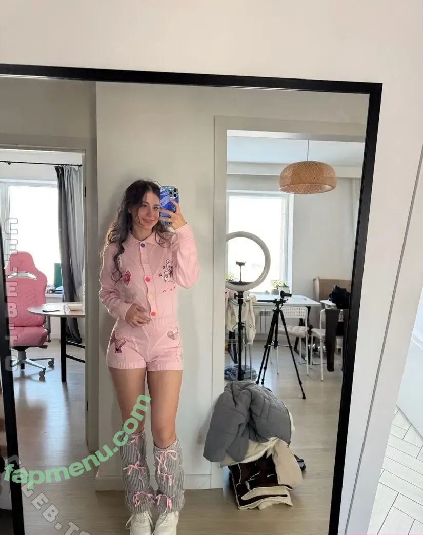 Gil Liany nude photo #0074 (gil_liany / gilli_any / ishurgil)