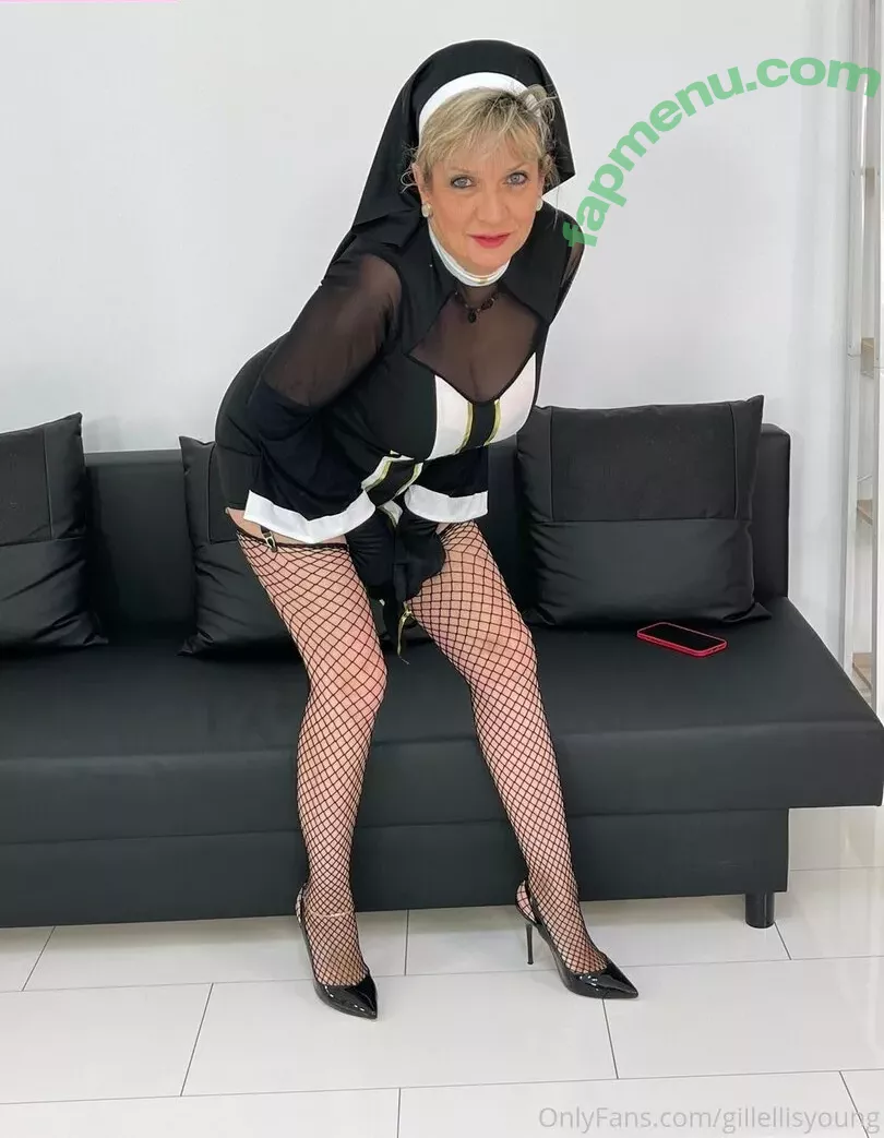 gillellisyoung nude photo #1047 (gillellisyoung)