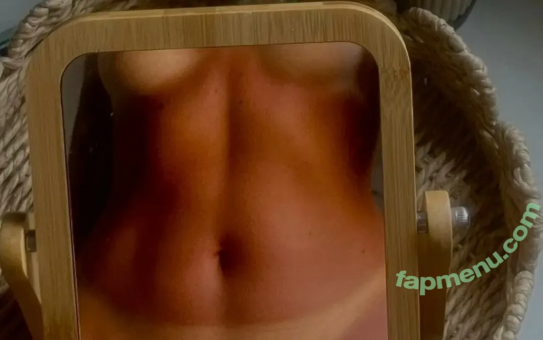 Gillham Sisters nude photo #0013 (nikkolagillham)