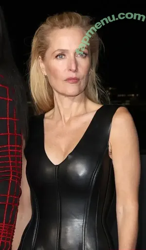 Gillian Anderson / gilliana nude photo #0741