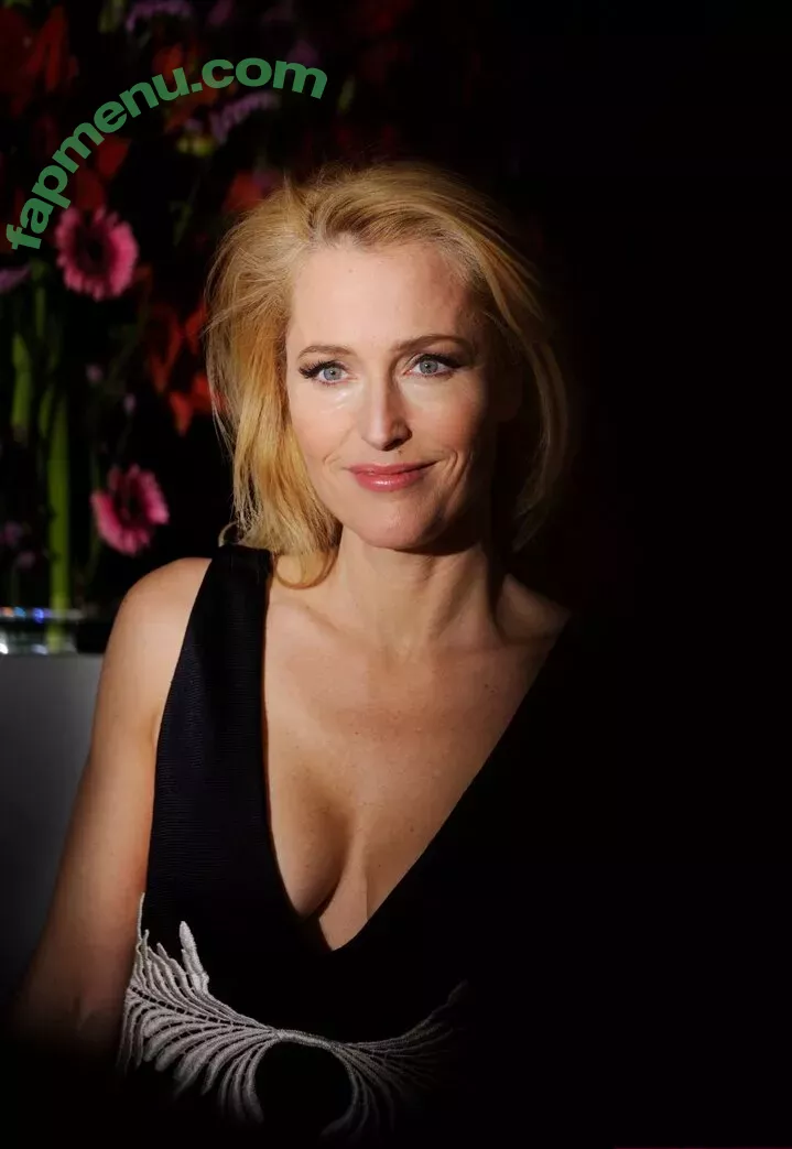 Gillian Anderson nude photo #0270 (GillianA)