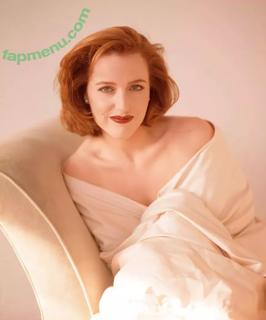 Gillian Anderson nude photo #0400 (GillianA)