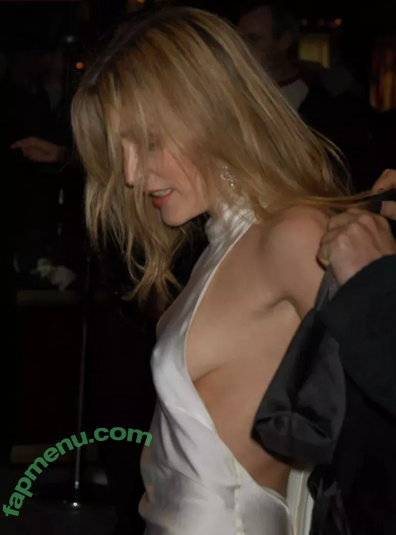 Gillian Anderson nude photo #0407 (GillianA)