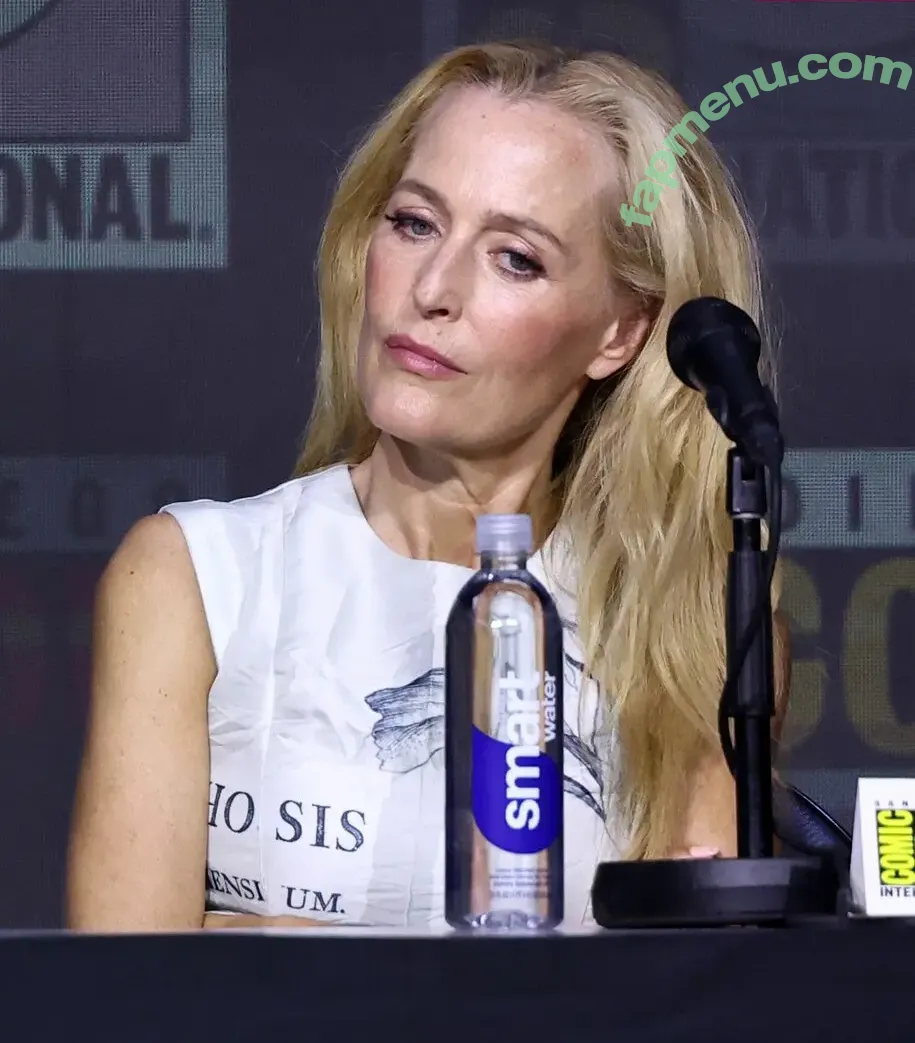 Gillian Anderson nude photo #0703 (gilliana)