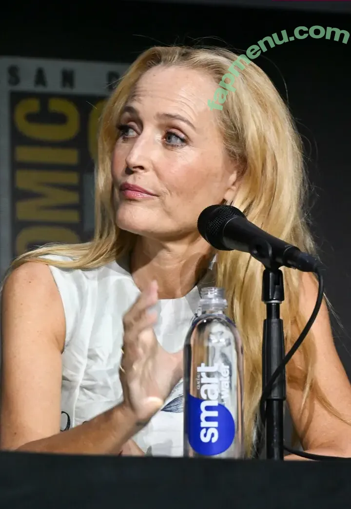 Gillian Anderson nude photo #0704 (gilliana)