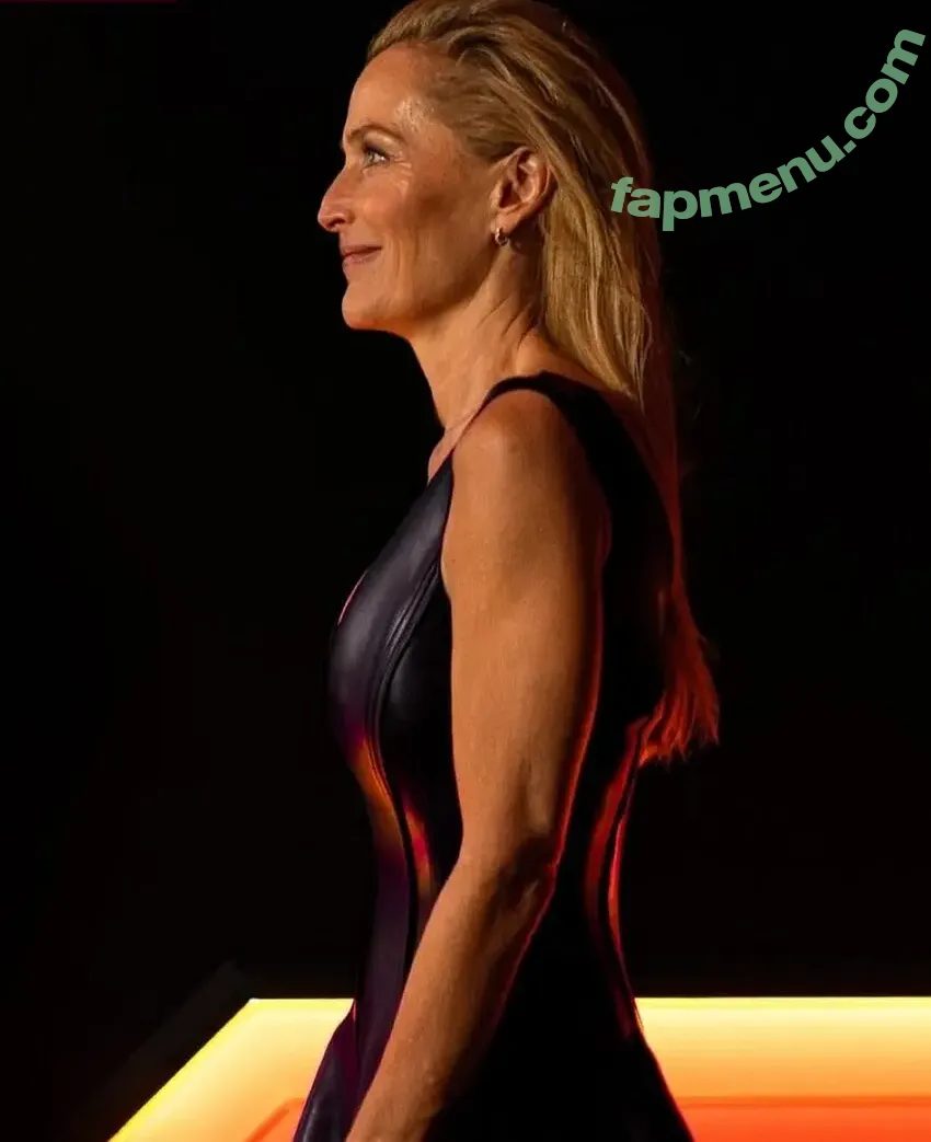 Gillian Anderson nude photo #0744 (gilliana)