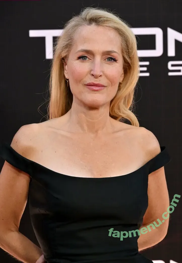 Gillian Anderson nude photo #0755 (GillianA)