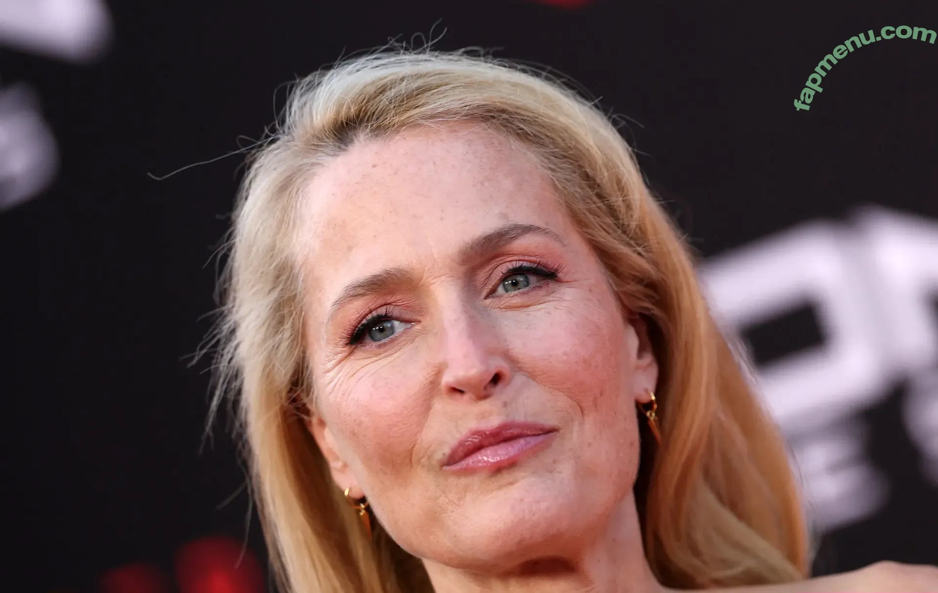 Gillian Anderson nude photo #0757 (GillianA)