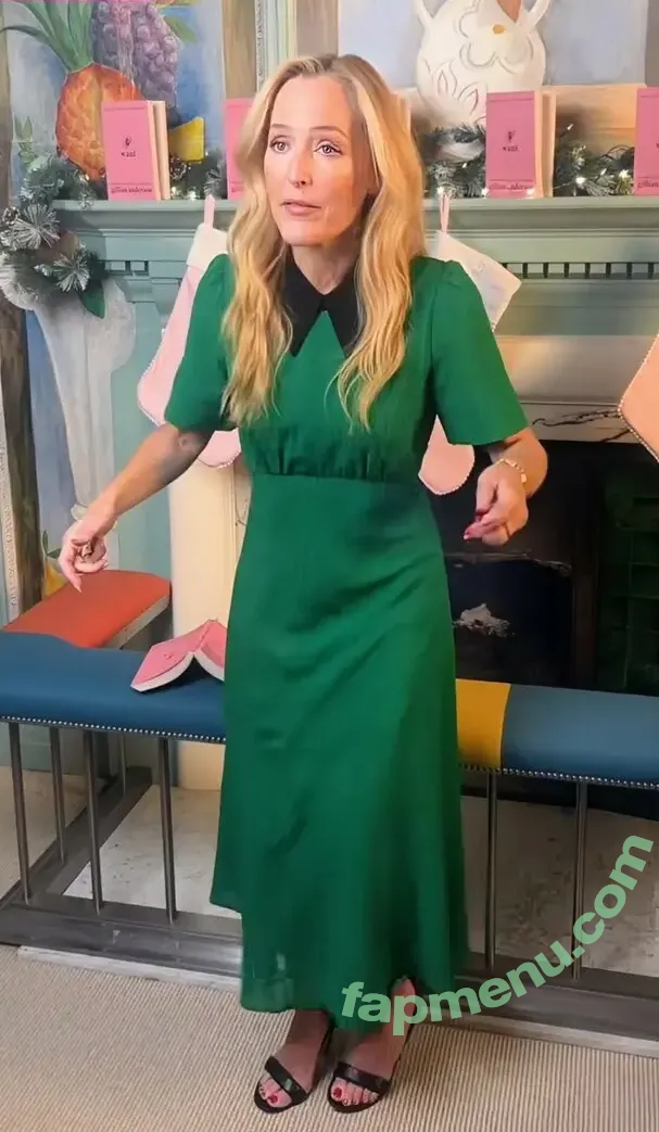 Gillian Anderson nude photo #0810 (gilliana)