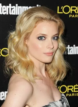 Gillian Jacobs / gillianjacobsofficial nude photo #0099
