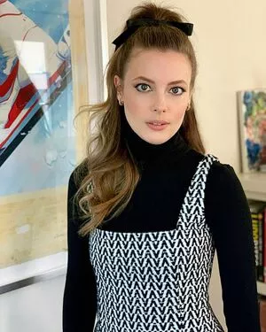 Gillian Jacobs / gillianjacobsofficial nude photo #0119