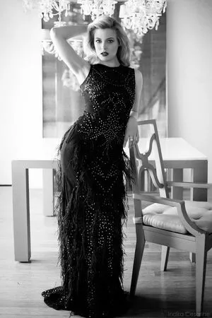 Gillian Jacobs / gillianjacobsofficial nude photo #0185