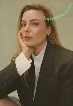 Gillian Jacobs / gillianjacobsofficial nude photo #0447