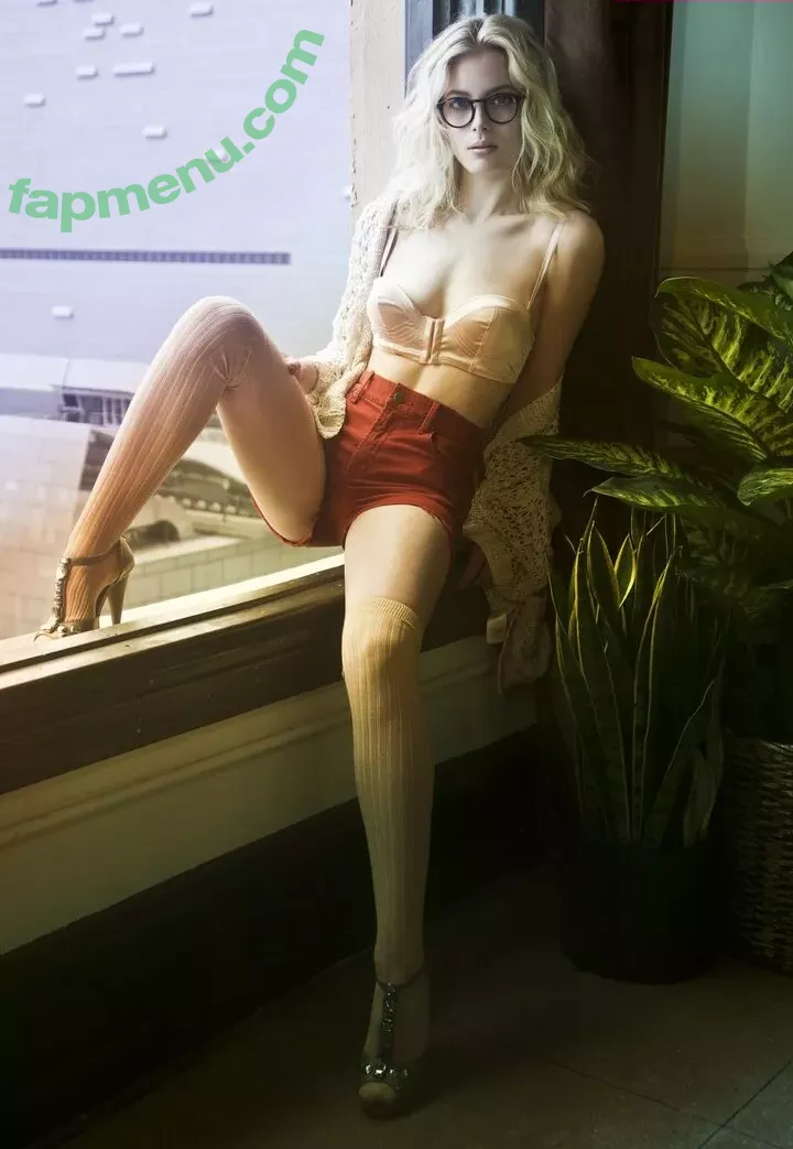 Gillian Jacobs nude photo #0078 (gillianjacobsofficial)