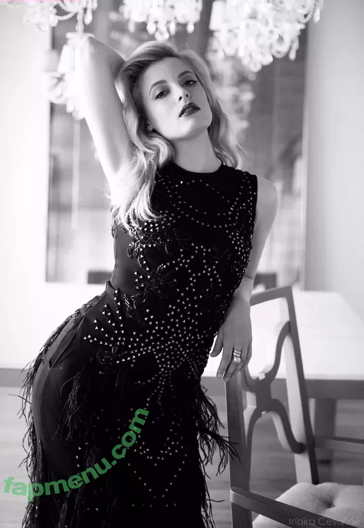 Gillian Jacobs nude photo #0186 (gillianjacobsofficial)