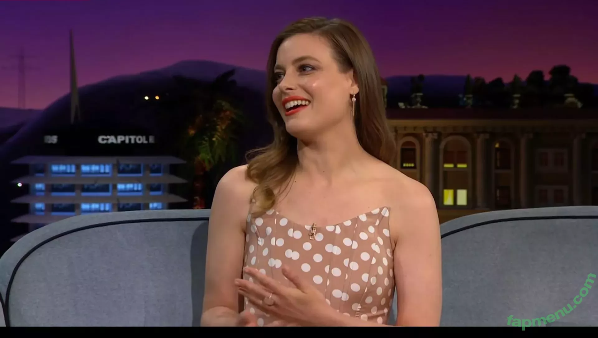 Gillian Jacobs nude photo #0202 (gillianjacobsofficial)