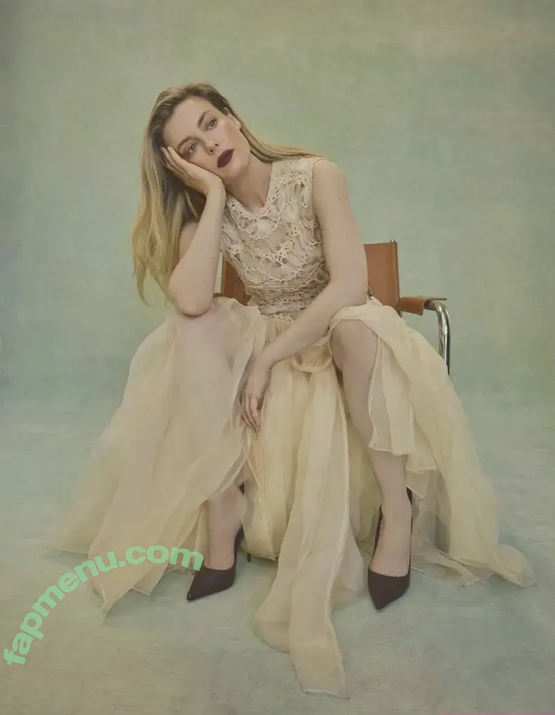 Gillian Jacobs nude photo #0448 (gillianjacobsofficial)