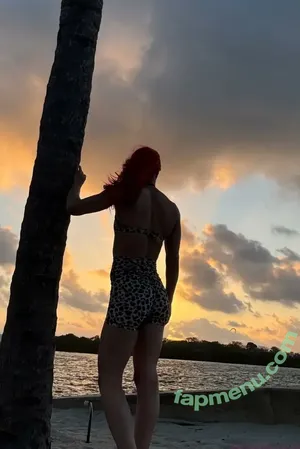Gillian Robertson / masterrobertson / savage_ufc nude photo #0031