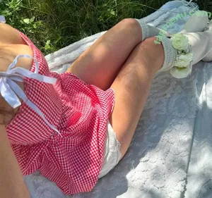 GillianAprils / gillyaprils nude photo #0170