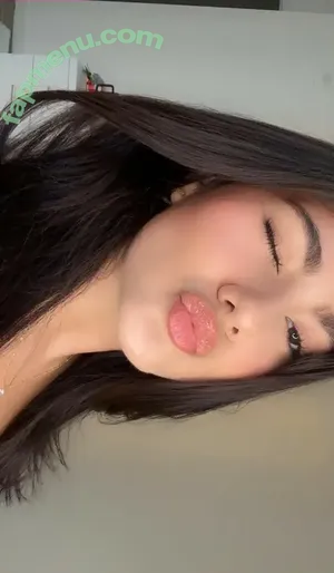 gilliantrz / thebabygi / thebabyygi nude photo #0031