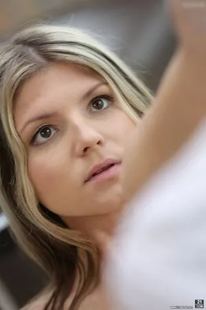 Gina Gerson / gina_gerson / valentina_ginagerson_official nude photo #3223