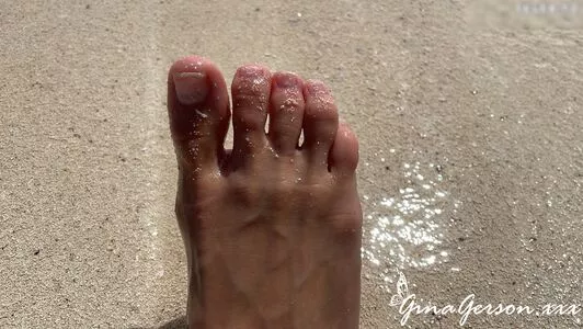 Gina Gerson / gina_gerson / valentina_ginagerson_official nude photo #3367